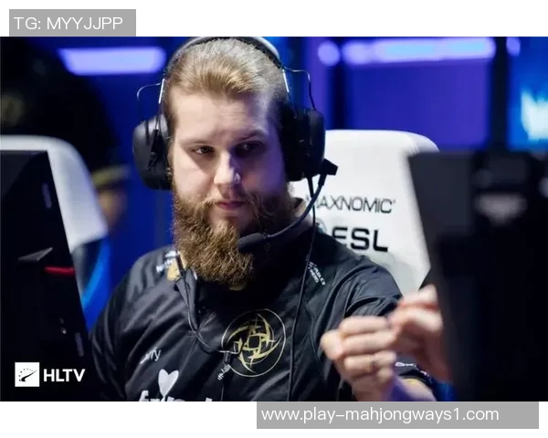 S15LOL赛事中RNG展现强大实力聚焦CSGO比分分析与战术解读